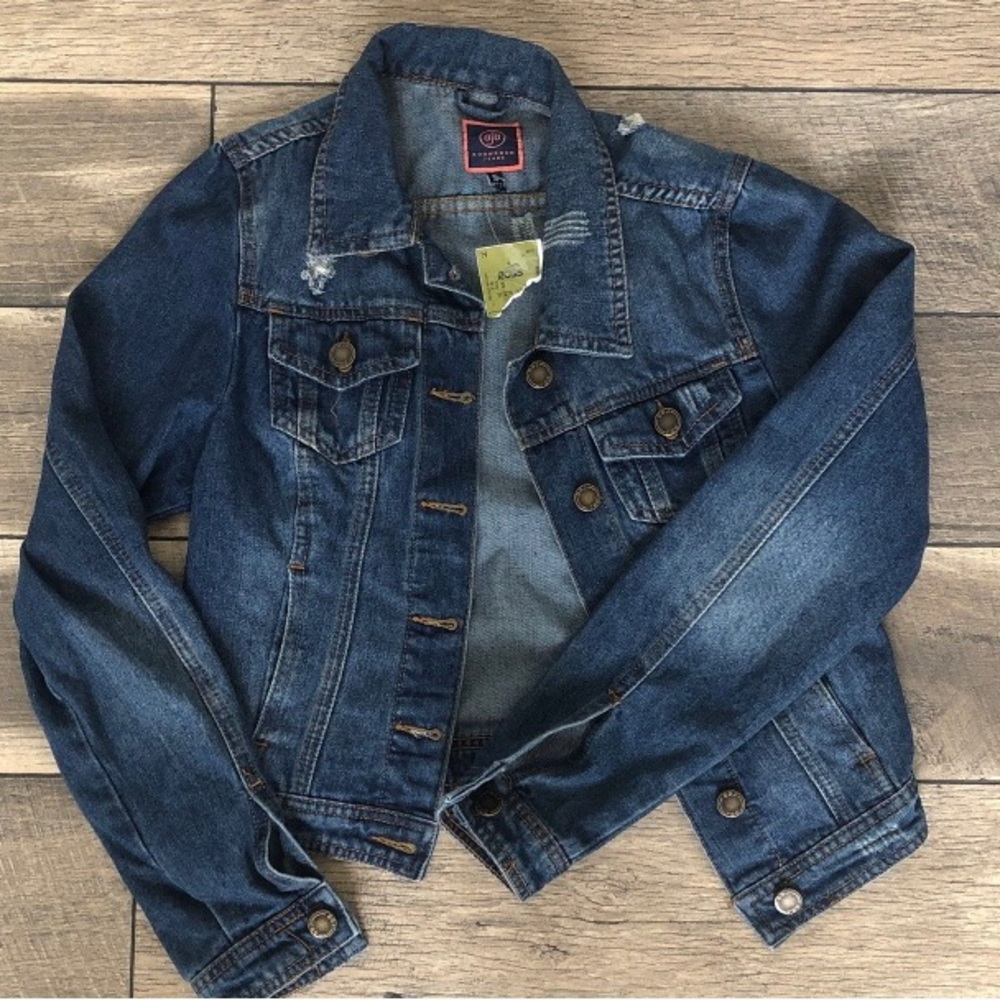 Juniors denim jacket size small